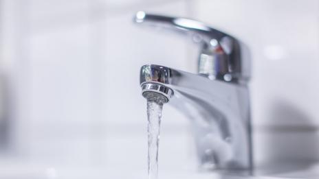 Експерти: Водата ще бъде достъпна предимно за богатите