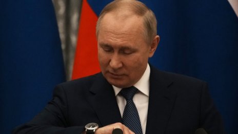 Путин иска спиране на доставките на оръжия за Украйна