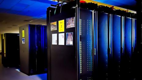 Суперкомпютър за създаване на иновативни лекарства заработва у нас