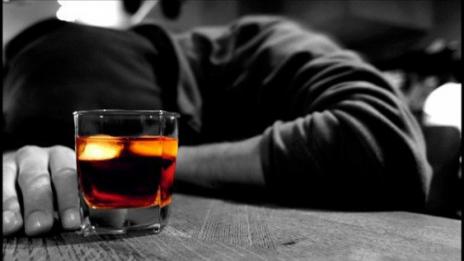 Поляк почина в кръчма, възкръсна, върна се да си допие