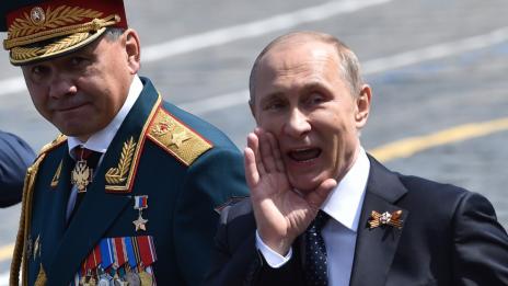 Путин посети Крим, в Украйна негодуват