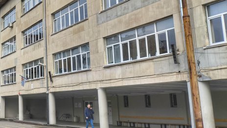 Ваш сигнал: Скандален случай на отстранен директор в с. Константиново