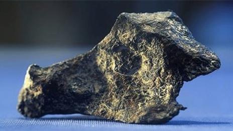 Селянин намери парче от метеорит в нивата си