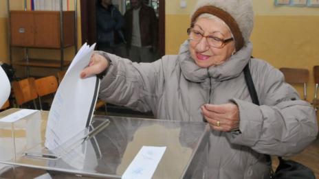 Почти 72% казаха "Да" на електронния вот