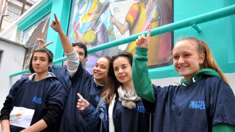Осмокласници се включиха във Франкофонското рали във Варна (СНИМКИ)