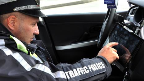 Абсурд в КАТ: 6 месеца не могат да намерят свалени автомобилни номера