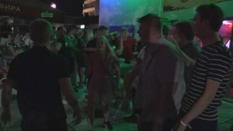 RTL: Партита без маски на "Златни пясъци", но кадрите от 2020 г. ли са?