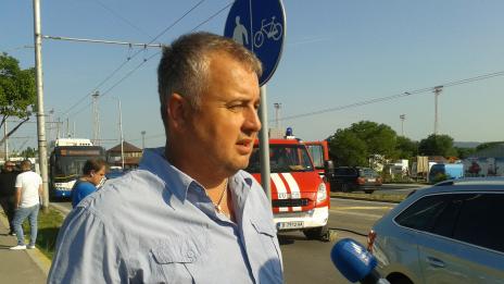 Очевидец на авто-мелето във Варна: Шофьорката мина на червено с над 100 км/ч. (СНИМКИ)