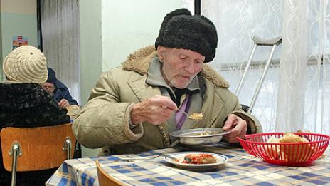 Общината зове: Сигнализирайте на тел. 112 за бездомни