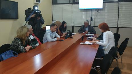 Одобриха новата система от правила за електронен прием в първи клас във Варна