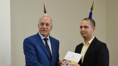 Ще правят средно училище по информатика във Варна