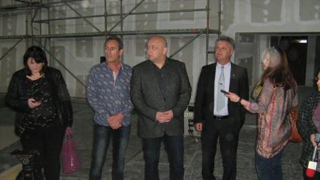 Спортният министър отново инспектира зала “Конгресна”