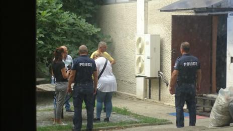 Скъсано въже е причинило пропадането на товарен асансьор в Благоевград