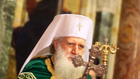  Патриарх Неофит освети бойните знамена за празника