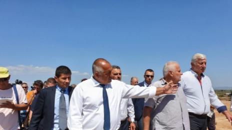 Премиерът посети най-голямата надгробна могила на Балканите