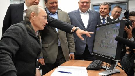 Путин: IT-секторът трябва да стане един от водещите отрасли в руската икономика