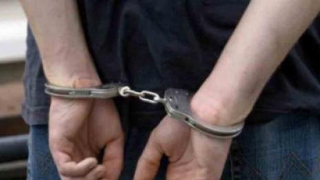 Служители на ГДБОП задържаха двама мъже, разпространявали материали с детска порнография