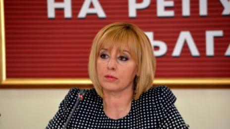 Манолова сезира за обществени поръчки в затворите
