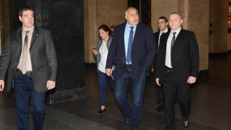 Борисов днес: Помага на Станишев, подкрепя Москов, обича Радан