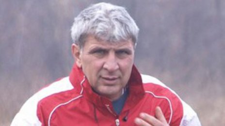 На 62 години почина Илия Вълов