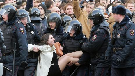  Над 1000 арестувани в Русия