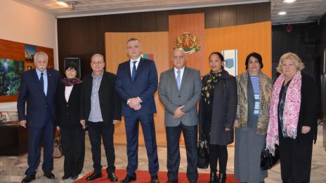 Куба преговаря за закупуване на кораби от Варна