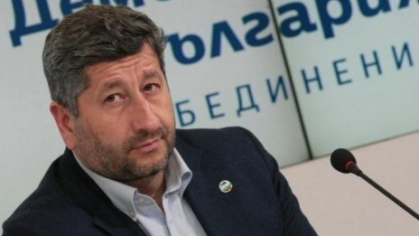 Христо Иванов стовари вината за провалените преговори върху Слави Трифонов