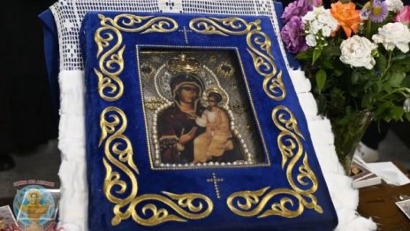 Варна посреща чудотворната хавайски икона на Пресвета Богородица