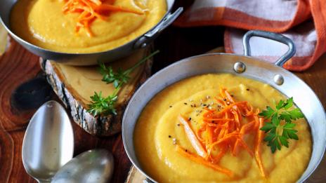 Крем супа с моркови, картофи и зелени чушки
