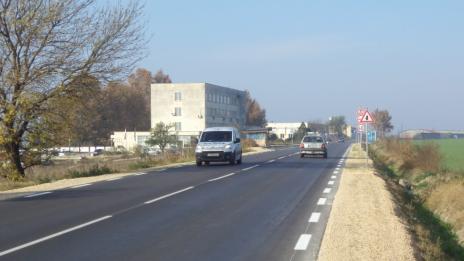 Отпускат над 3,5 млн.лв. за ремонт на пътя Девня - Разделна