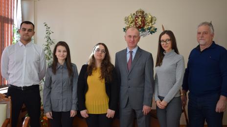 Четирима стажант– юристи прие Окръжен съд – Варна