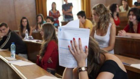 Бисери 2016: Левски написал Кървавото писмо