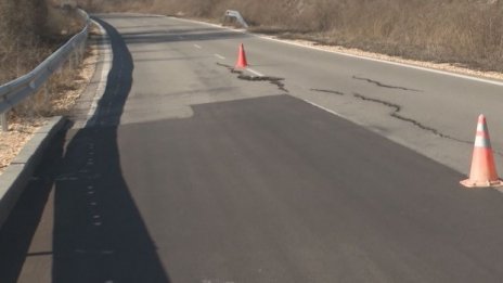 Пропада пътят към Каварна! Ще бъде ли ремонтирана панорамната отсечка?