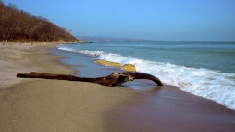 Бедствие на прага ни: Морето поглъща морския бряг, 60% от плажовете страдат от ерозия