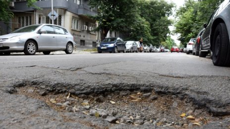 ИПБ: Пътната инфраструктура е хроничен проблем в България