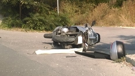 Мотоциклетист на 27 години загина