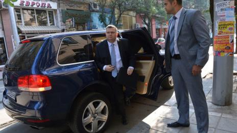 Обновяват автопарка на съдебния съвет