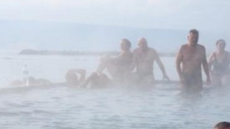 52-годишен задигна телефони и пари от "Топлата вода"
