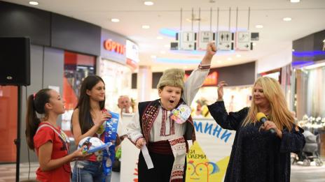 Малки народни певци станаха „Мини Мис” и “Мини Мистър“ във Варна