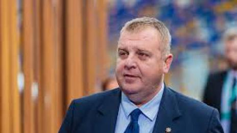Каракачанов: Двойните стандарти на Запада са причината за недоверието на Балканите