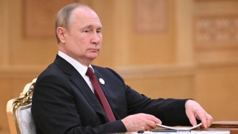 Раздвижване в Русия: Депутати се разбунтуваха срещу другаря Путин