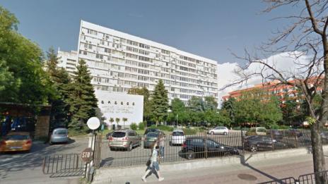 Полицията отново влезе в МУ заради прием по „втория начин“