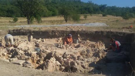 Край Варна откриха грънчарска работилница от каменно-медната епоха