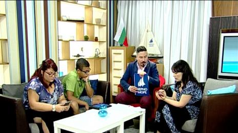 "Щрихи от утрото" (25.07.2017) - Във Варненската търговска гимназия преподават и изпитват по смартфона