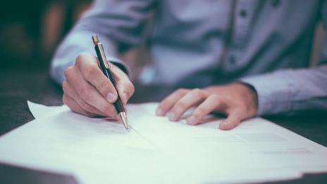 Безработицaта е спаднала до 5,5% в средата на годината