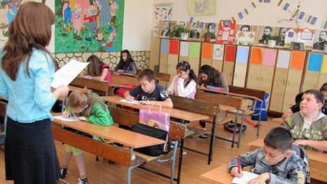 130 отсъствия на детето от училище и социалните идват