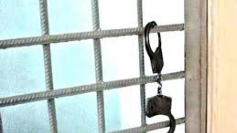 Оставиха под стража затворника, намушкал жената в Бургас