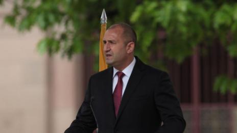 Румен Радев чака среща с Пендаровски скоро