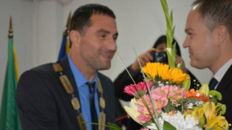 Кмет намали заплатата си