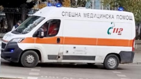 Мъж е приет в болница след побой в парк